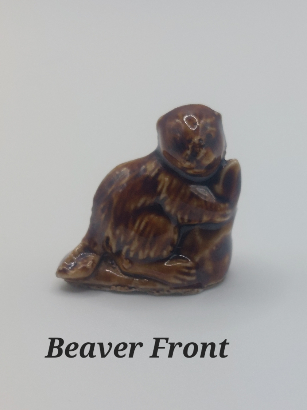 Vintage Red Rose Tea Miniature Wade Whimsies Porcelain Figurines, Beaver